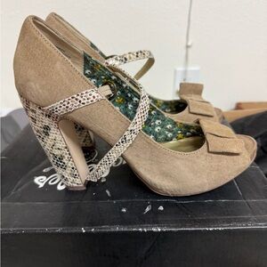 Seychelles Tan and Snake Print Mary Jane Heels